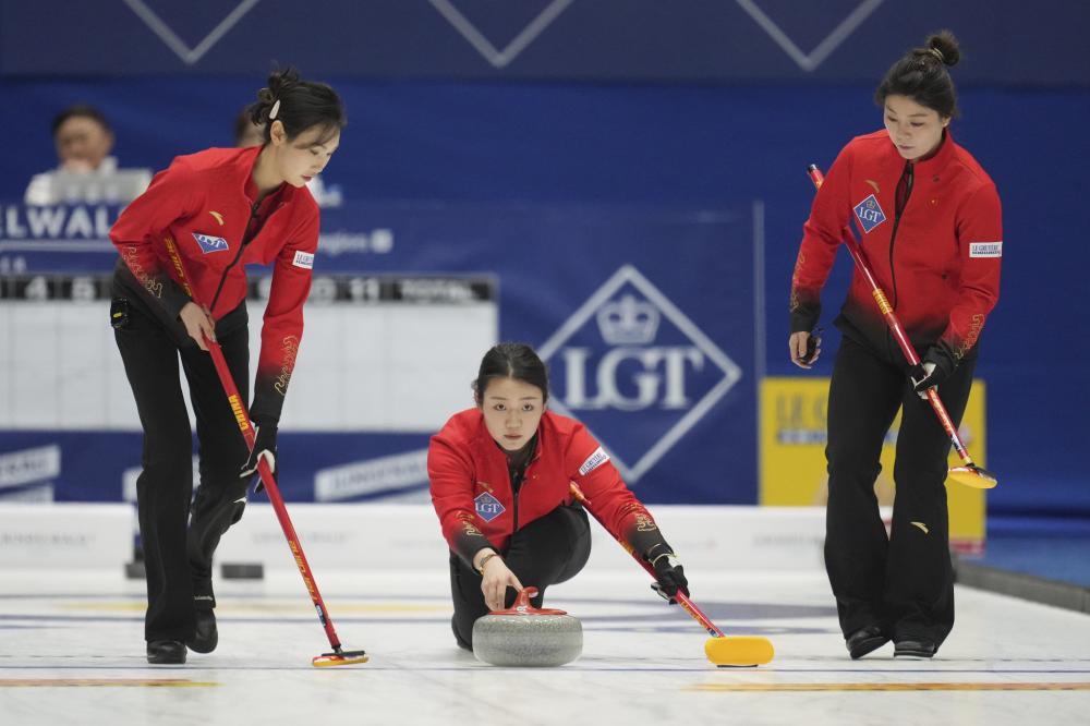 狗子28官网:足球市场:利物浦考虑在今夏出售小基耶萨,那不勒斯有意后者.